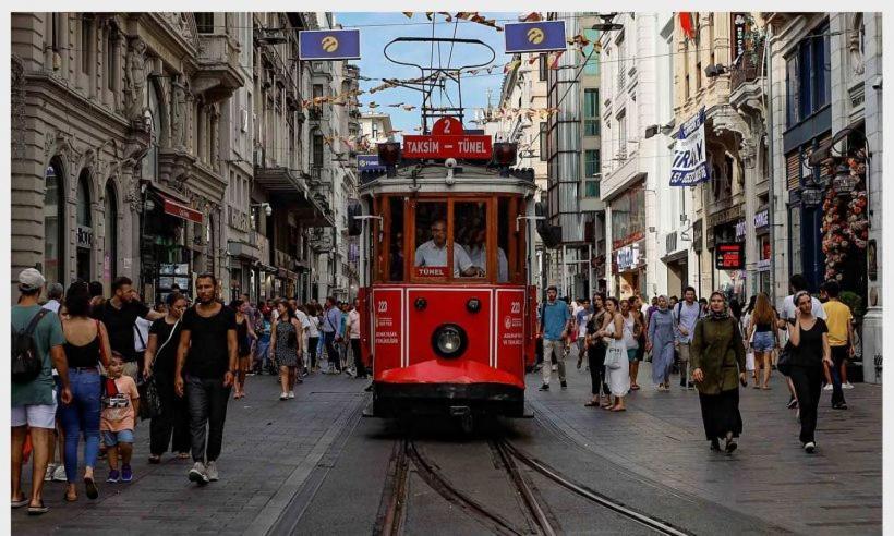Pera Tunnel Hotel Istanbul Ngoại thất bức ảnh