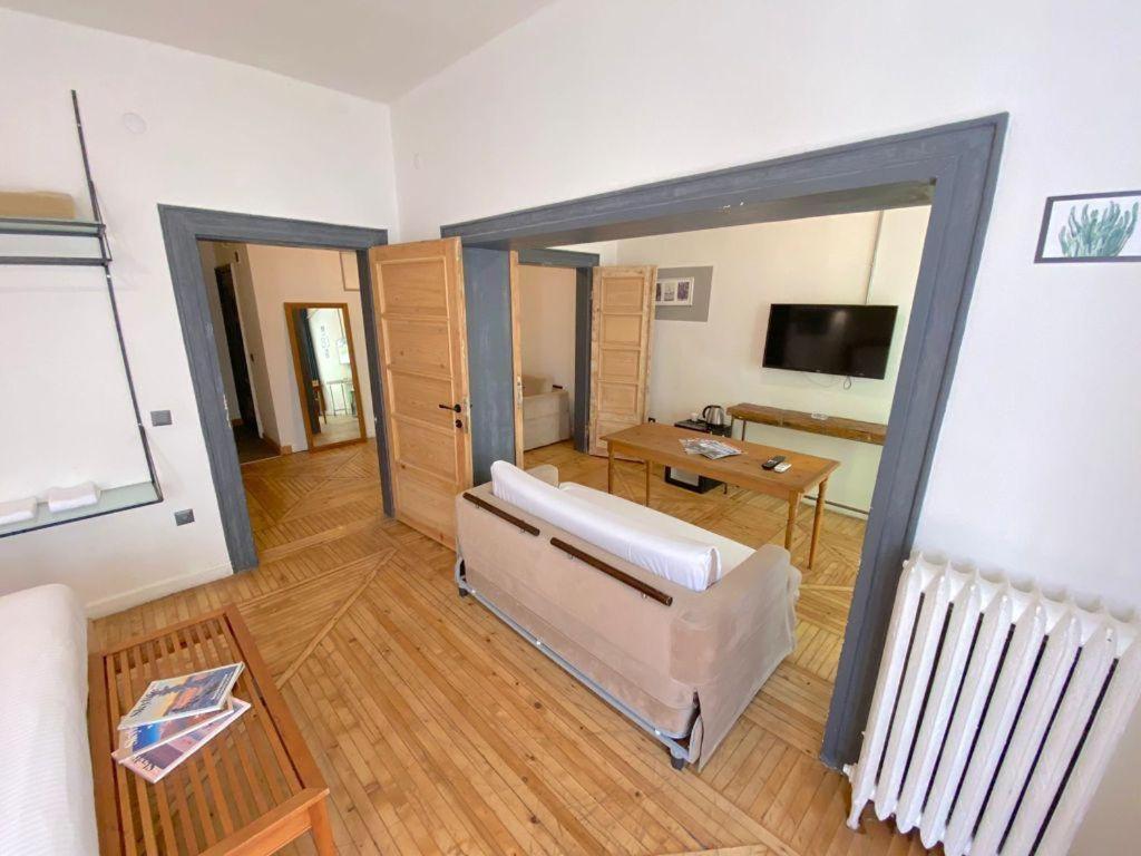 Pera Tunnel Hotel Istanbul Ngoại thất bức ảnh